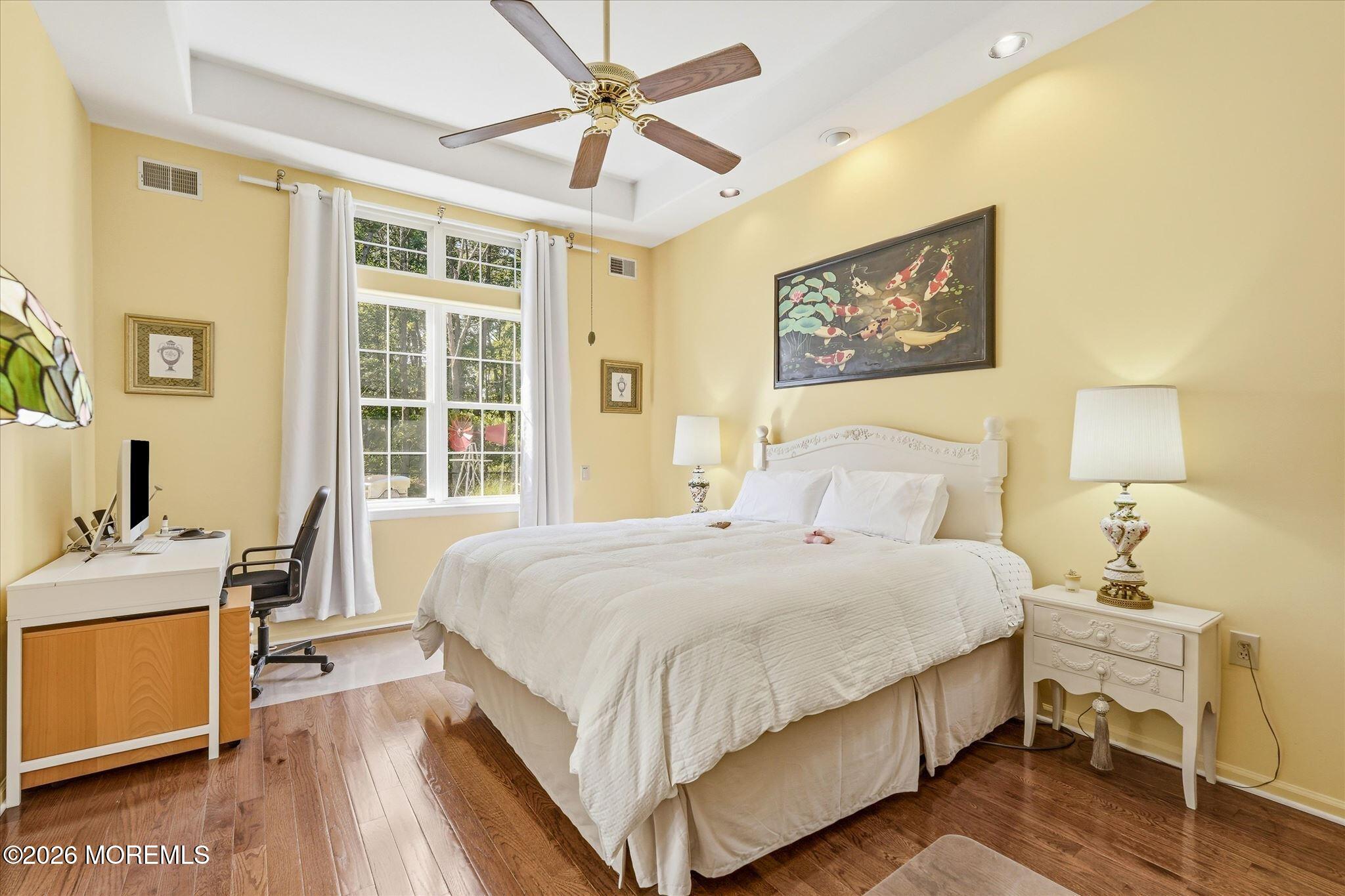10 Deer Lake Court Barnegat NJ 08005