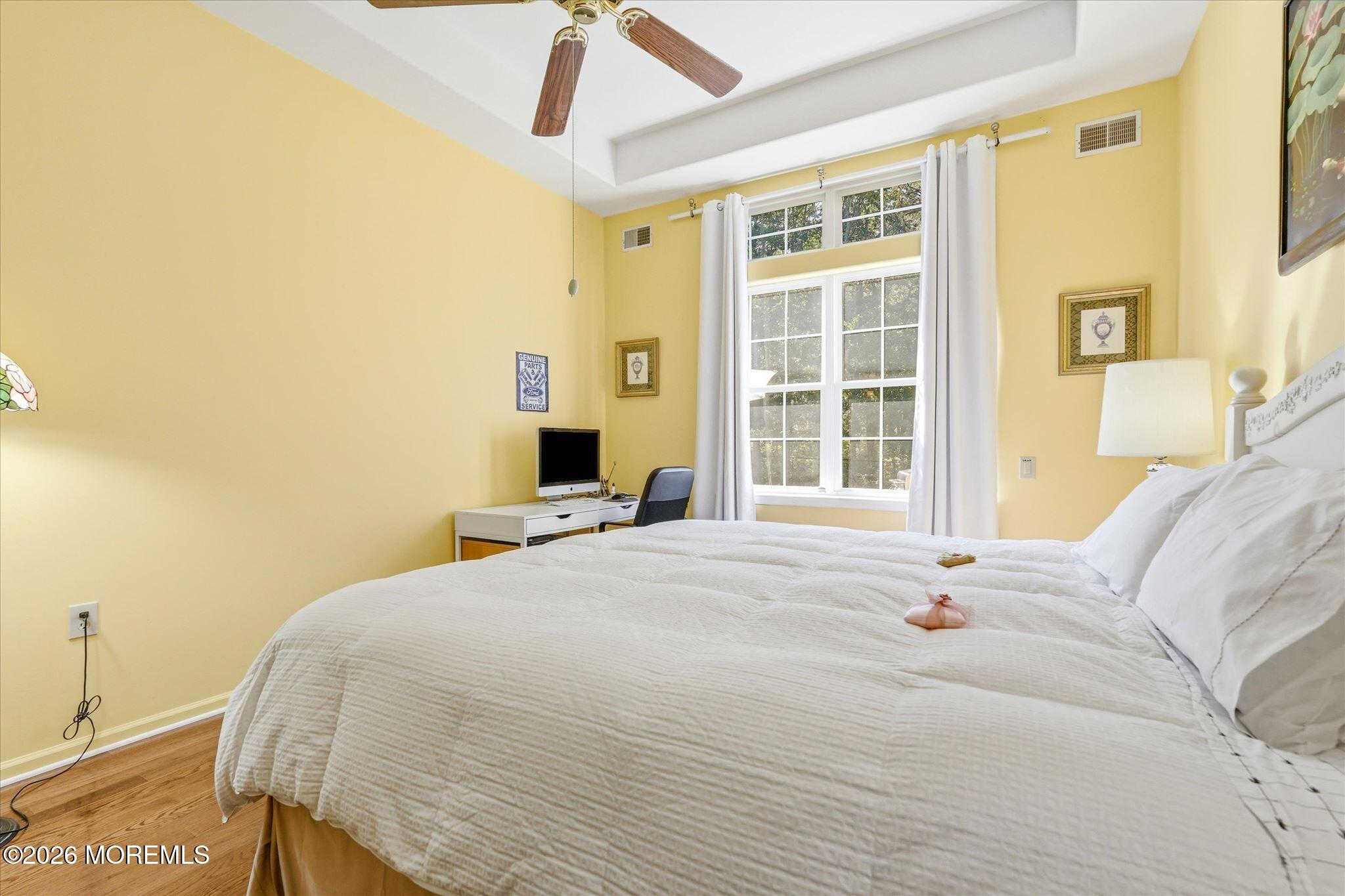 10 Deer Lake Court Barnegat NJ 08005