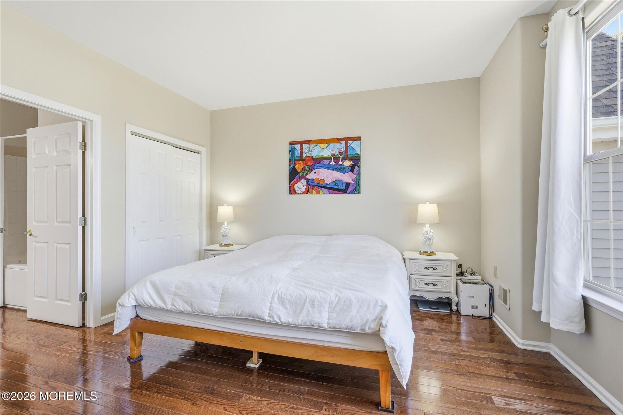 10 Deer Lake Court Barnegat NJ 08005