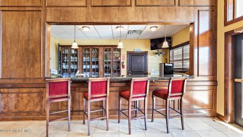 10 Deer Lake Court Barnegat NJ 08005