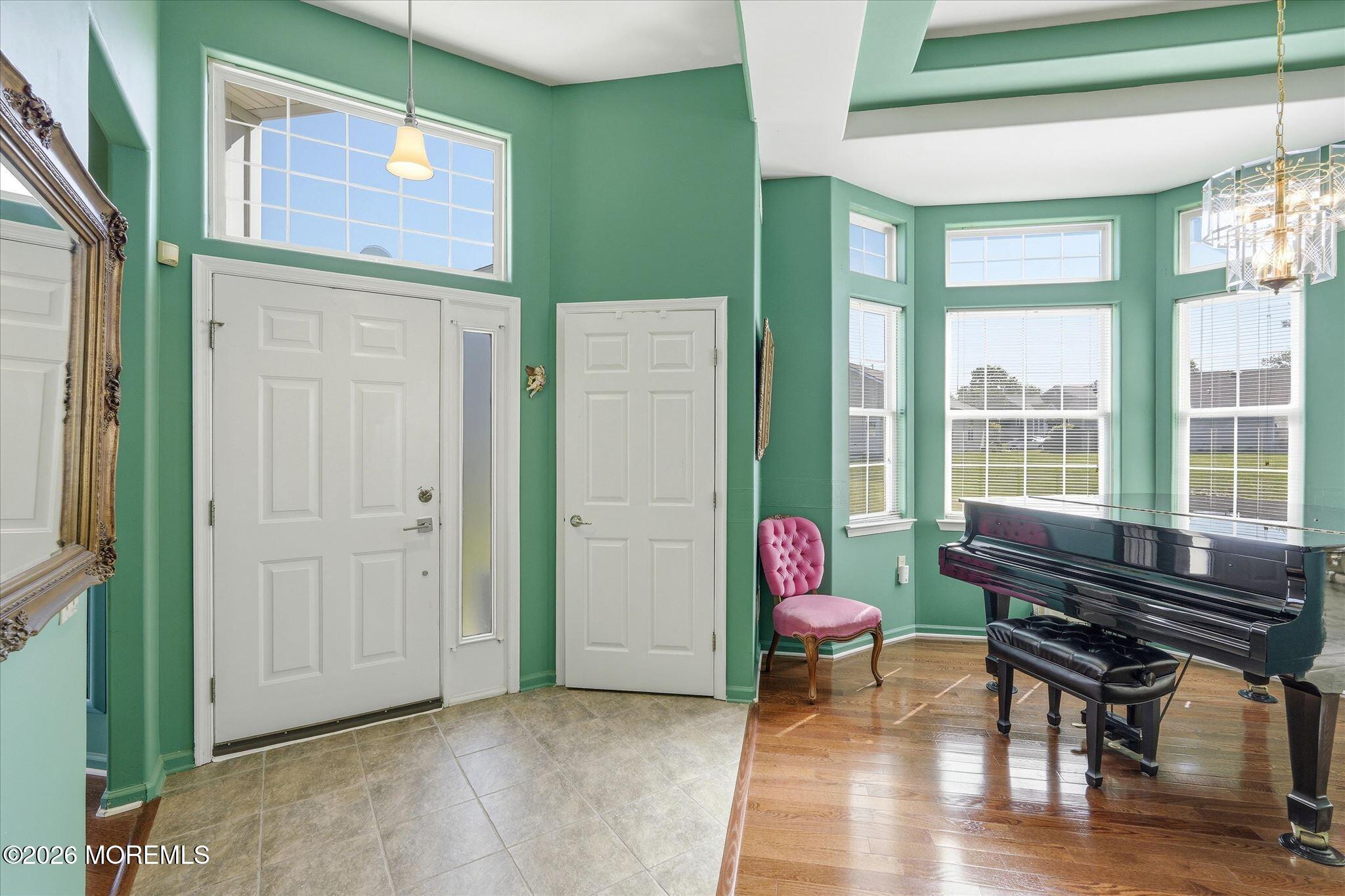 10 Deer Lake Court Barnegat NJ 08005
