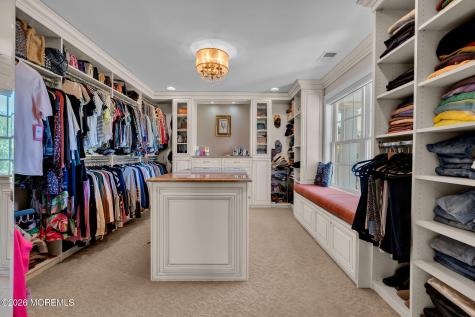 2 Whipple Way Marlboro NJ 07746