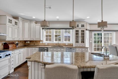 2 Whipple Way Marlboro NJ 07746