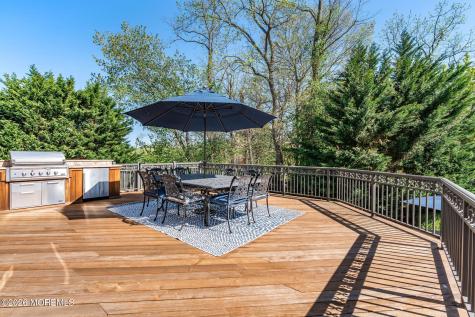 2 Whipple Way Marlboro NJ 07746