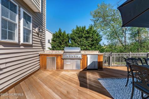 2 Whipple Way Marlboro NJ 07746