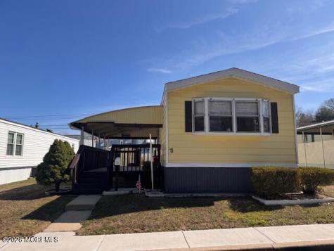 71 Shorehaven Park Hazlet NJ 07730