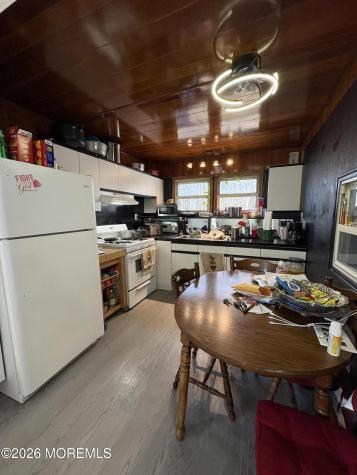17 Roberts Road Toms River NJ 08755