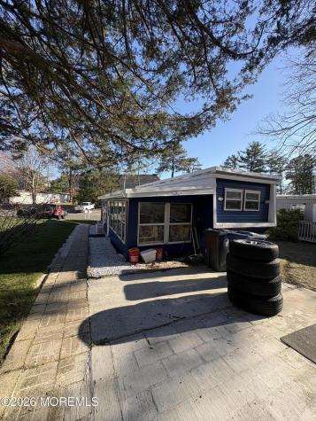 17 Roberts Road Toms River NJ 08755