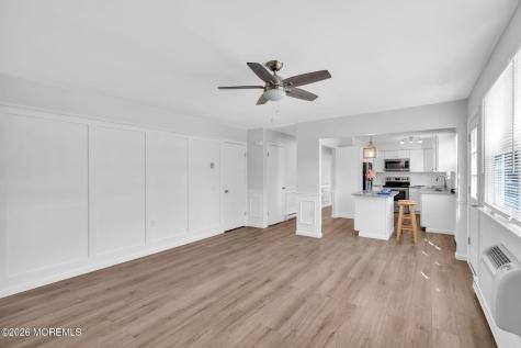9 Greenwood Lane Whiting NJ 08759