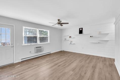 9 Greenwood Lane Whiting NJ 08759
