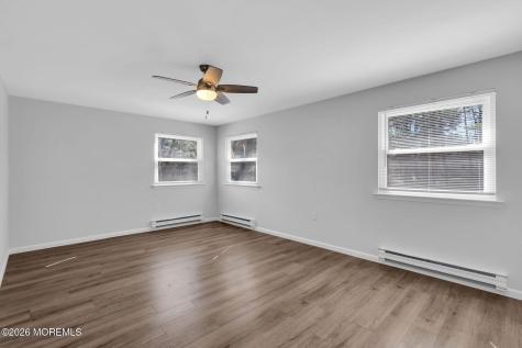 9 Greenwood Lane Whiting NJ 08759