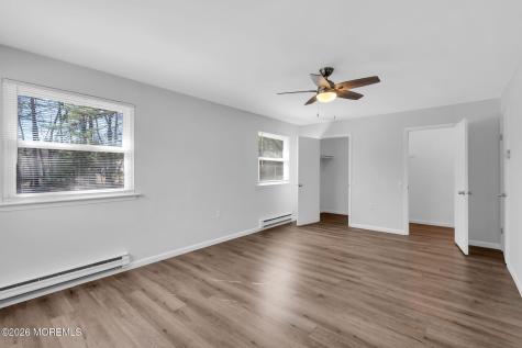 9 Greenwood Lane Whiting NJ 08759