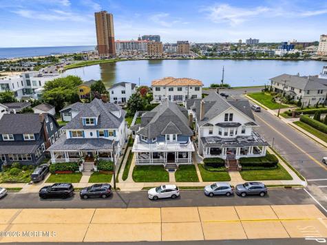 112 Euclid Avenue Allenhurst NJ 07711