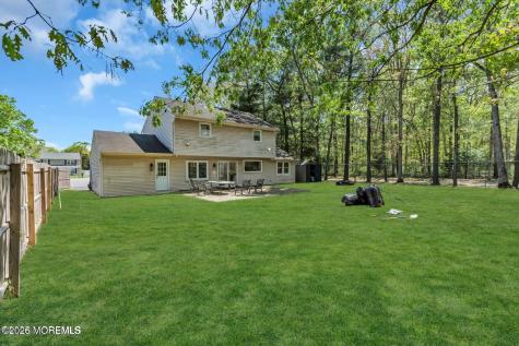 2261 Huckleberry Road Manchester NJ 08759