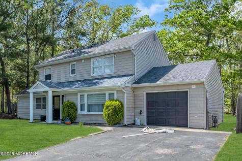 2261 Huckleberry Road Manchester NJ 08759
