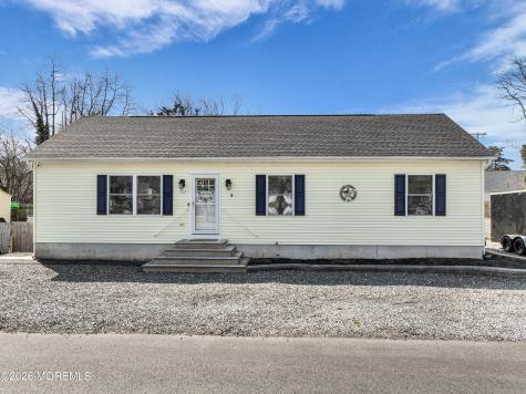 707 Navesink Avenue Ocean Gate NJ 08740