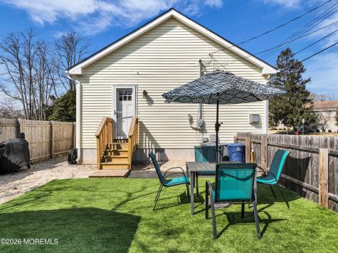 707 Navesink Avenue Ocean Gate NJ 08740