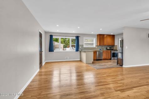 494 New York Avenue Brick NJ 08724