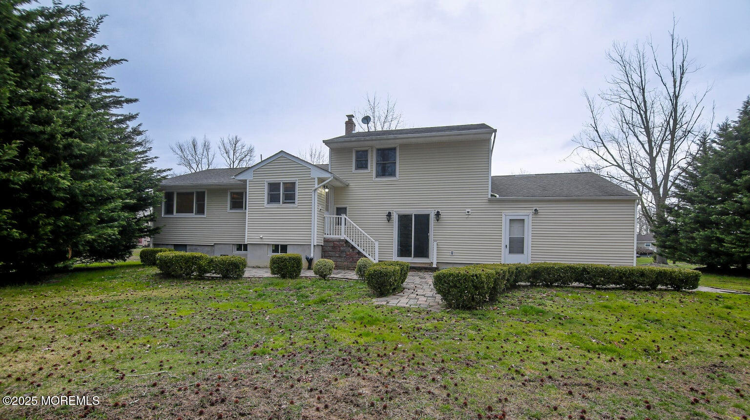 35 Birmingham Drive Manalapan NJ 07726