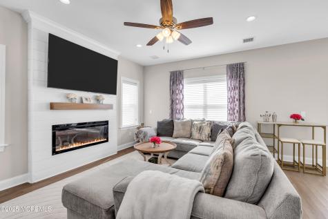 27 W Brig Drive Little Egg Harbor NJ 08087