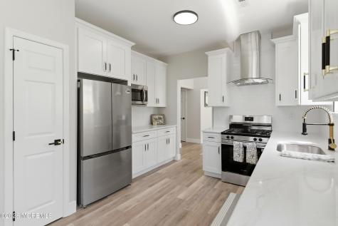 87 Halsted Drive Manchester NJ 08759