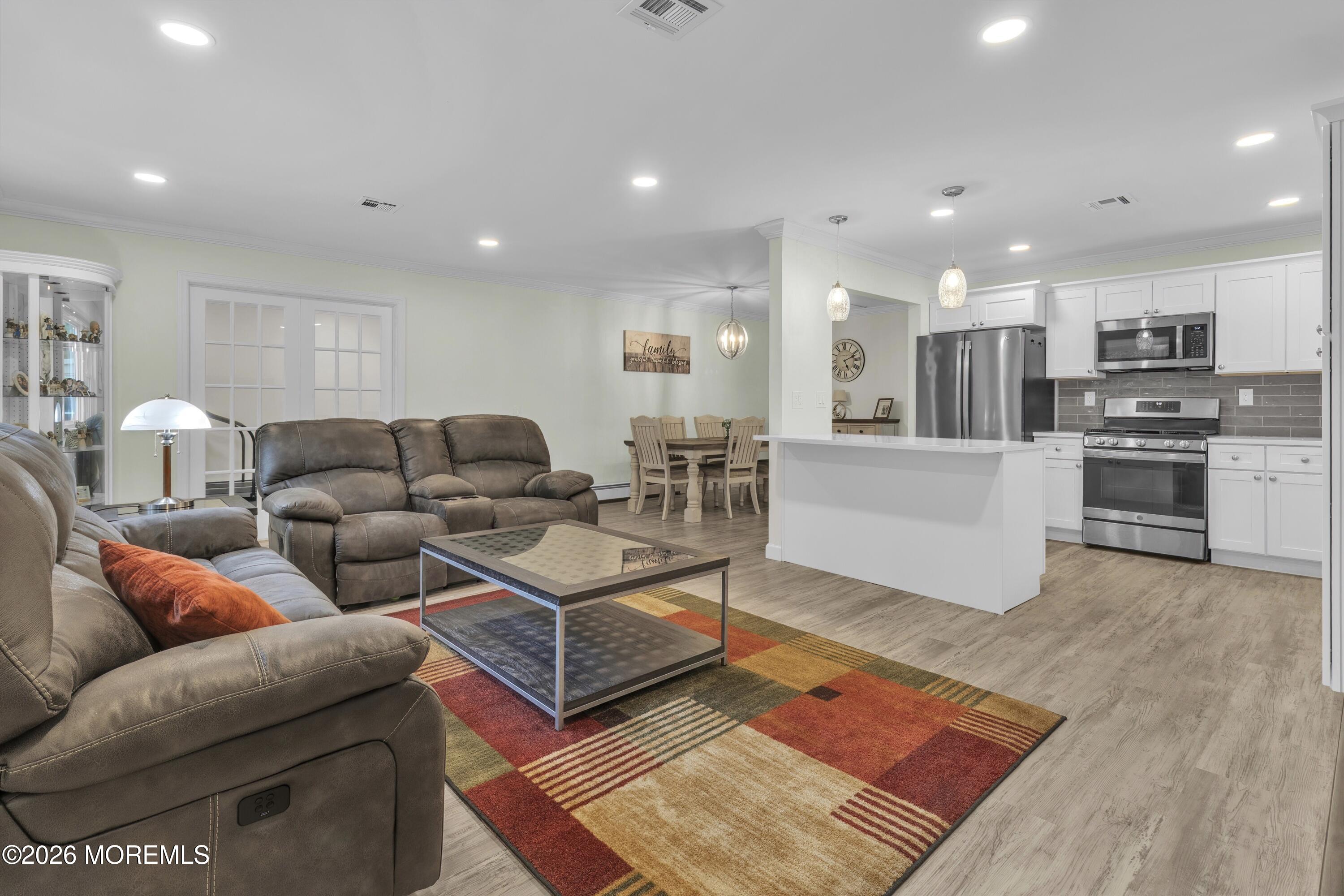 18 Maison Way Toms River NJ 08757