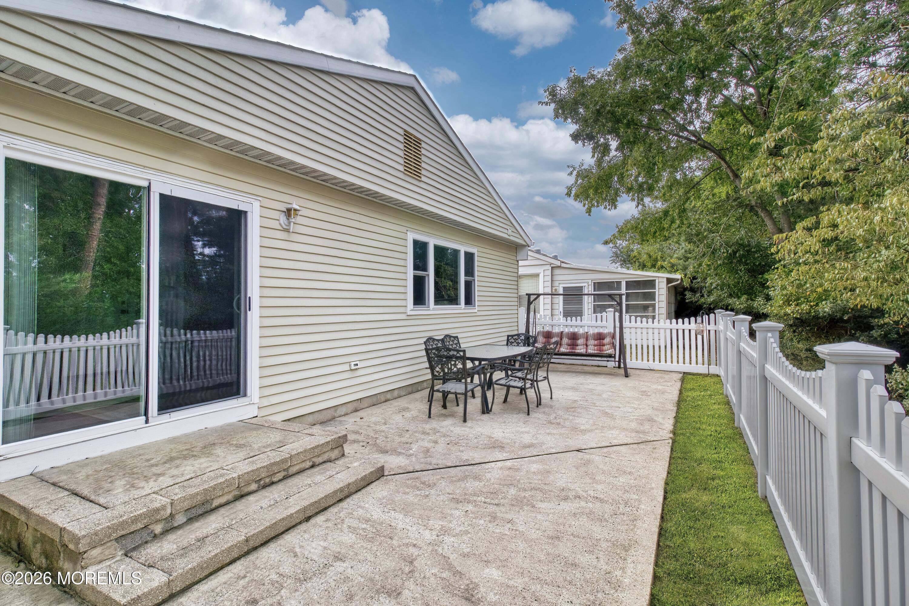 18 Maison Way Toms River NJ 08757