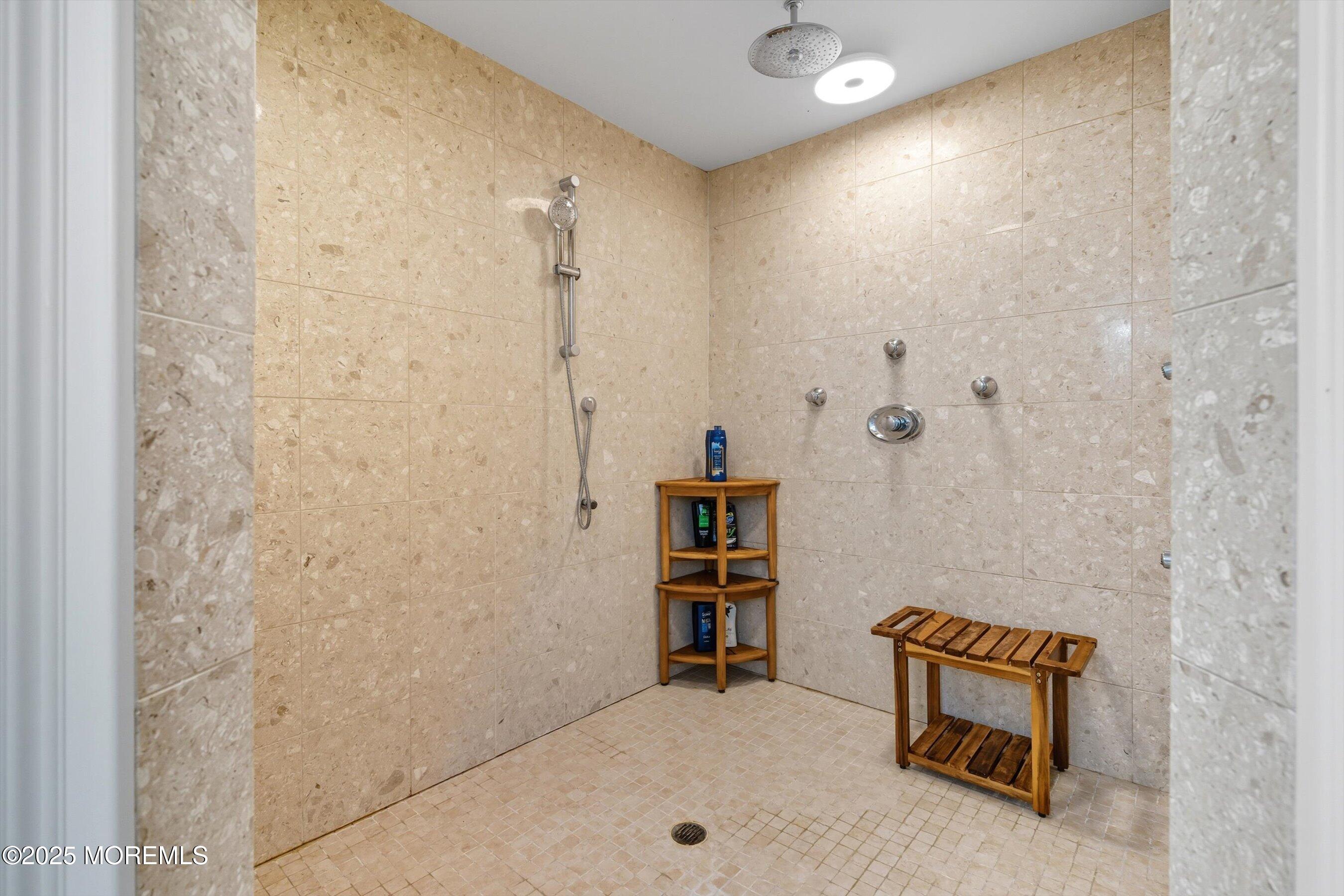3 Tolas Drive Holmdel NJ 07733