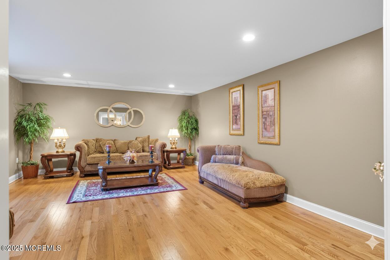 3 Tolas Drive Holmdel NJ 07733