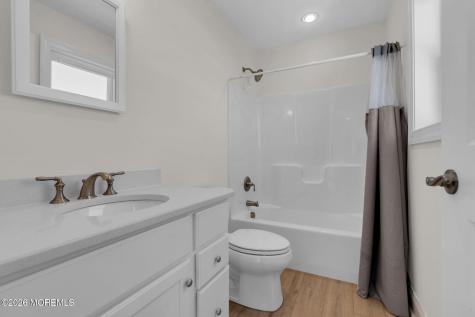 42 Carlyle Drive Bayville NJ 08721