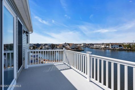 42 Carlyle Drive Bayville NJ 08721