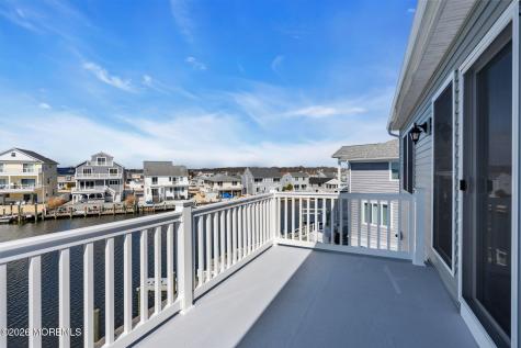 42 Carlyle Drive Bayville NJ 08721