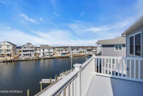 42 Carlyle Drive Bayville NJ 08721