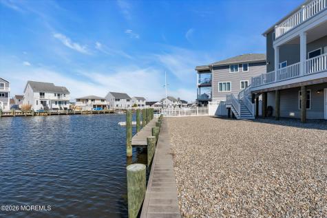 42 Carlyle Drive Bayville NJ 08721