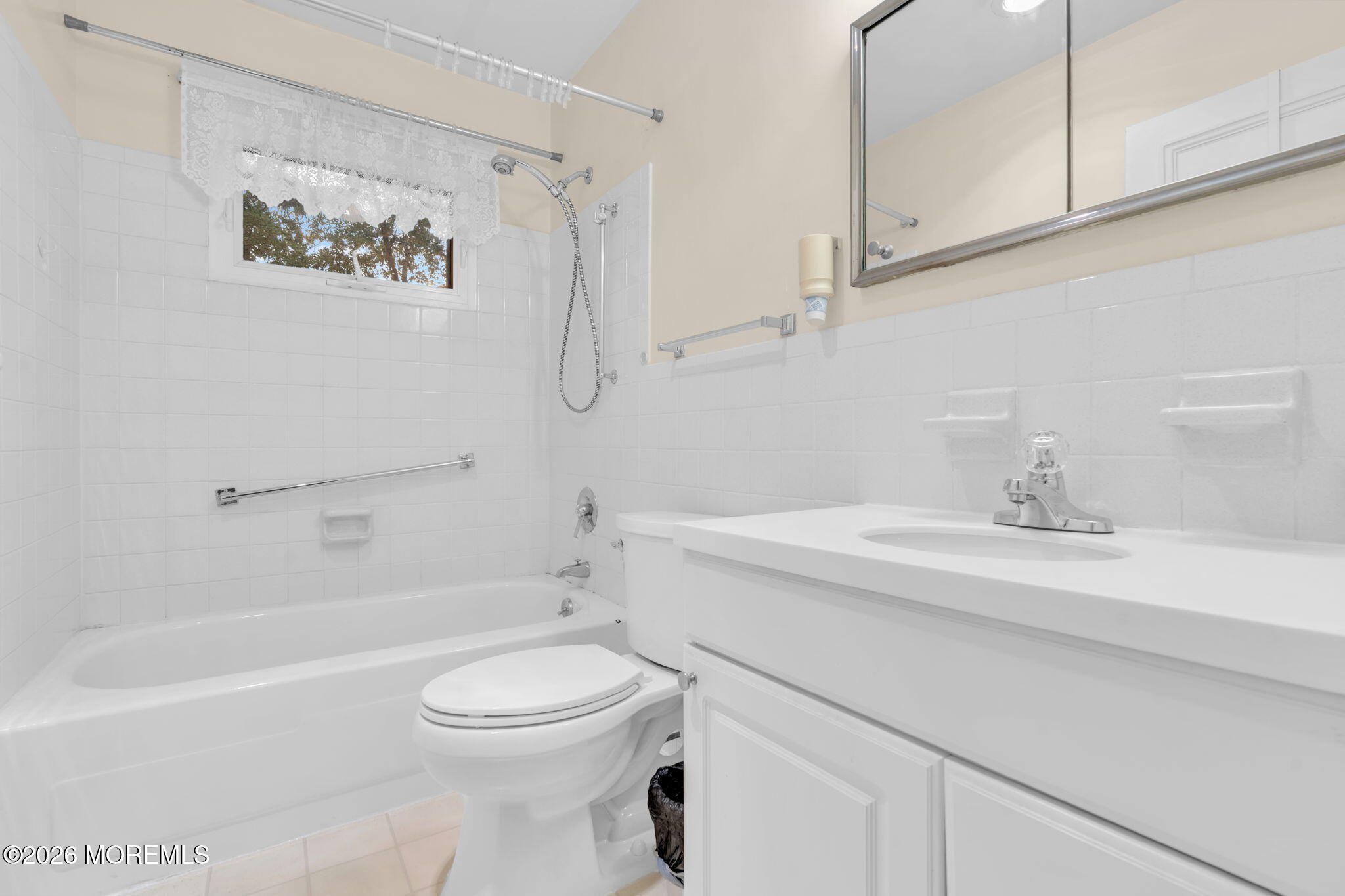 19 Pennsylvania Drive Whiting NJ 08759