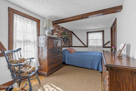 33 Swartzel Drive Middletown NJ 07748