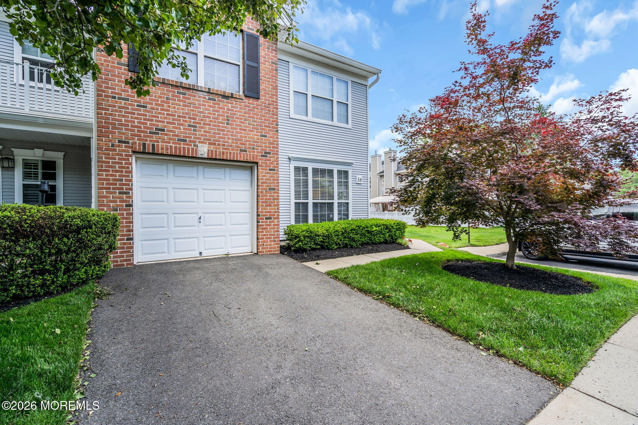 16 Sunningdale Circle Manalapan NJ 07726