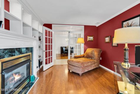 16 Sunningdale Circle Manalapan NJ 07726