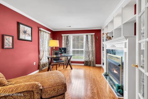 16 Sunningdale Circle Manalapan NJ 07726