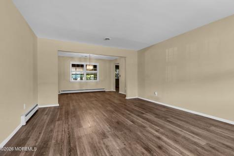 31 Millbrook Court Toms River NJ 08757