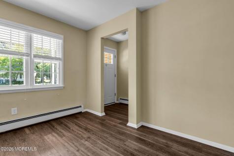 31 Millbrook Court Toms River NJ 08757