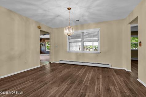 31 Millbrook Court Toms River NJ 08757