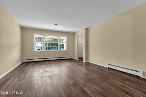31 Millbrook Court Toms River NJ 08757