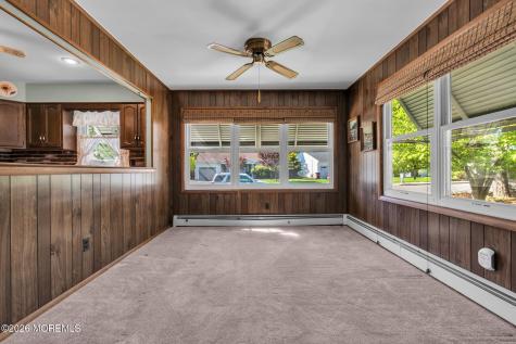 31 Millbrook Court Toms River NJ 08757