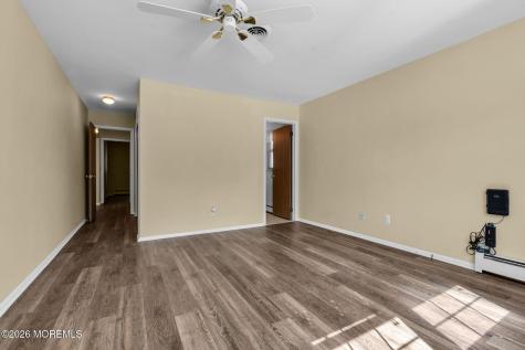 31 Millbrook Court Toms River NJ 08757