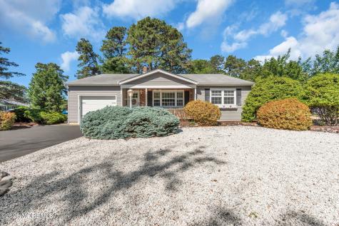 31 Millbrook Court Toms River NJ 08757