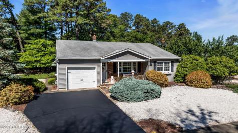 31 Millbrook Court Toms River NJ 08757