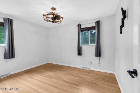 624 Fort Plains Road Howell NJ 07731