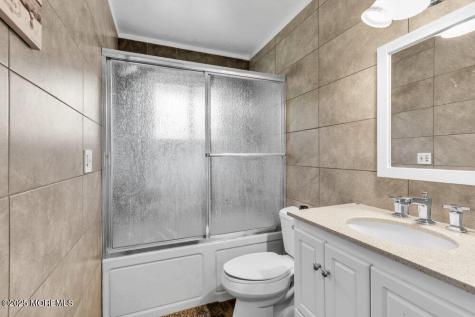 624 Fort Plains Road Howell NJ 07731