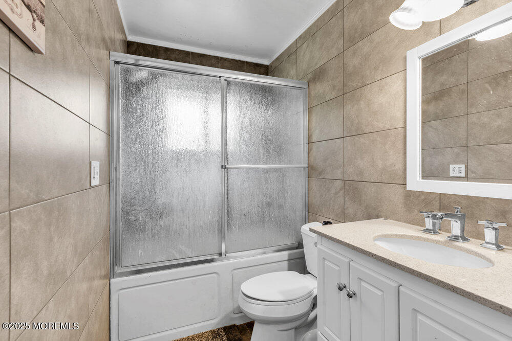 624 Fort Plains Road Howell NJ 07731